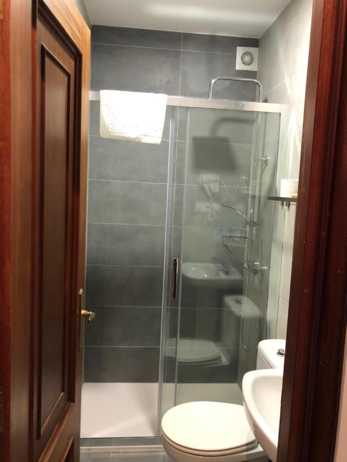 Hotel Venezuela Sanxenxo Bagian luar foto