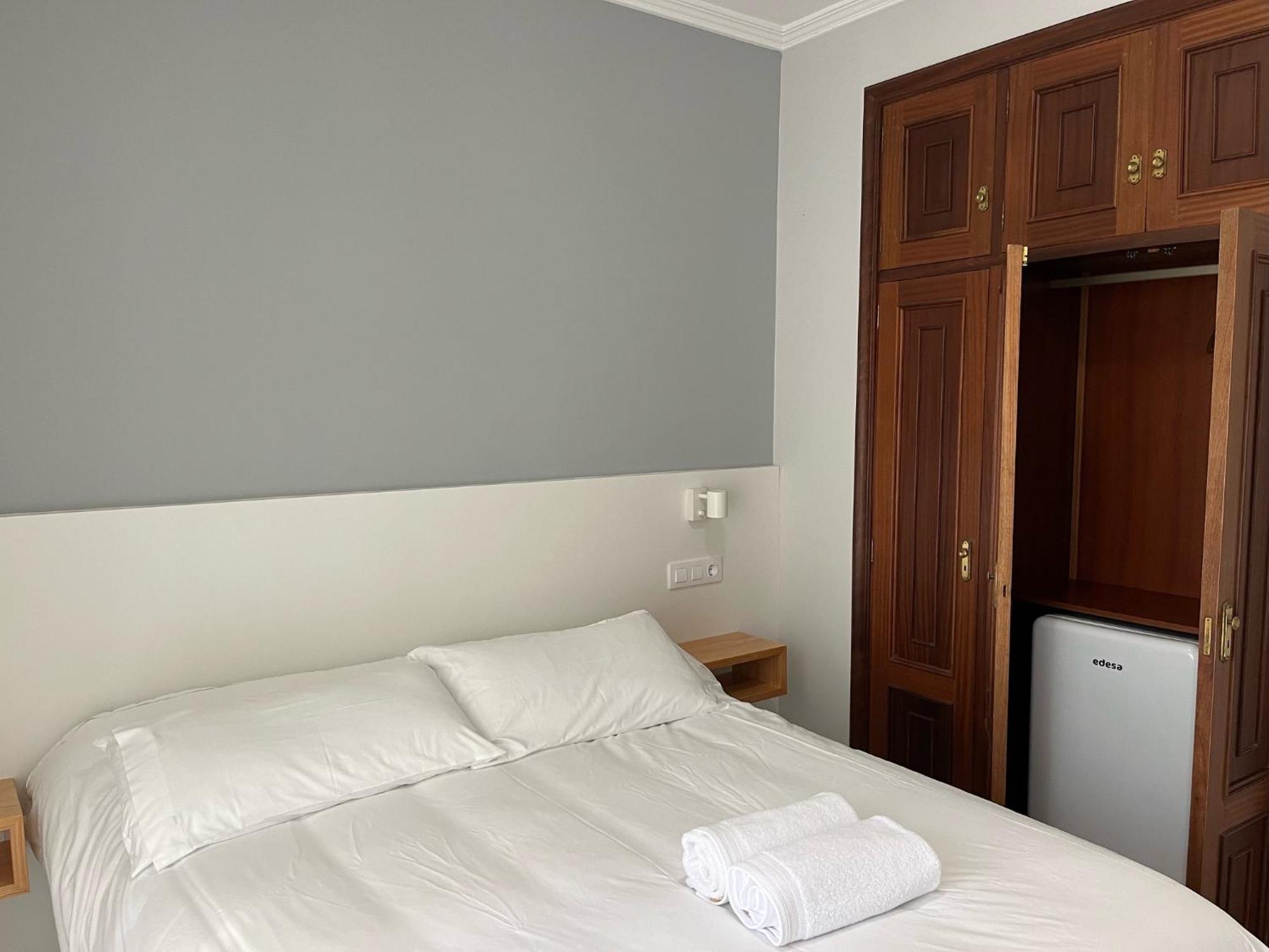 Hotel Venezuela Sanxenxo Bagian luar foto